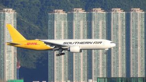 DHL-이미지